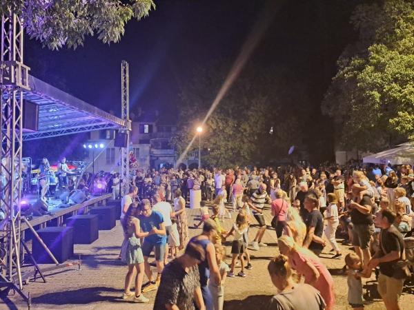 Feier des Festes der hl. Anna in Červar Porat